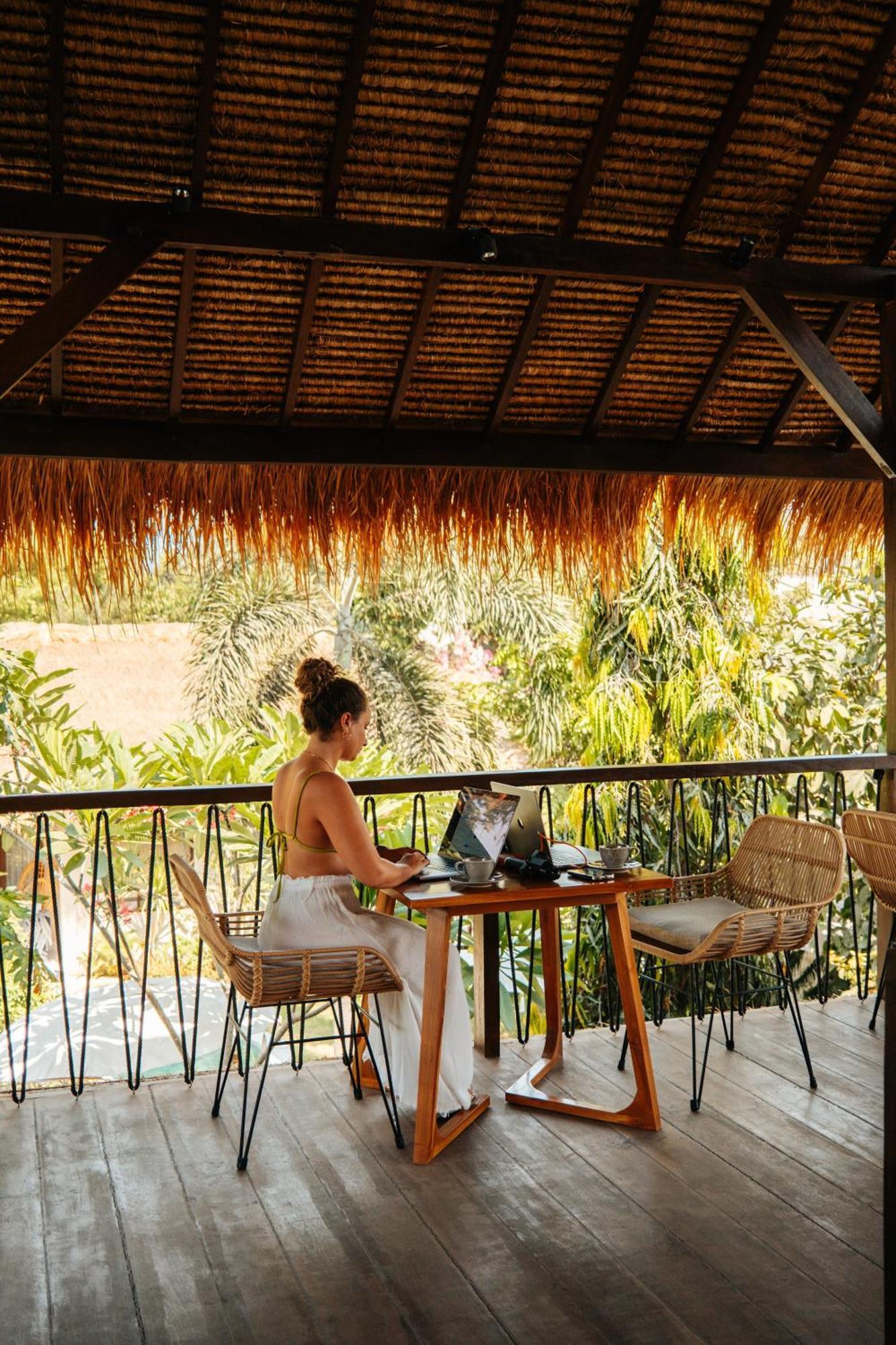 Hani Hideaway Hotel 4*